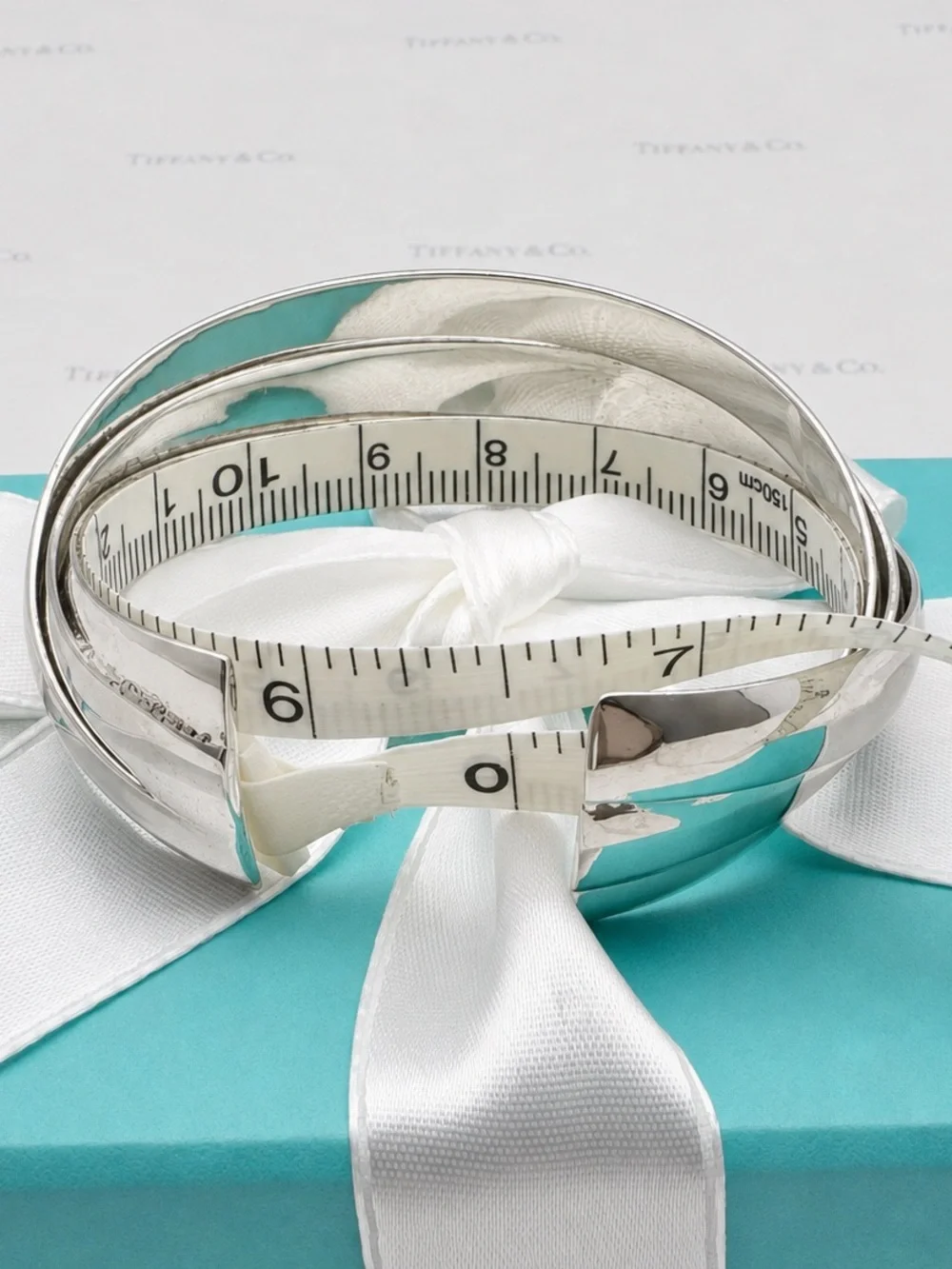 Tiffany & Co. Triple Interlocking Bangle Cuff Bracelet Sterling Silver Gift Box